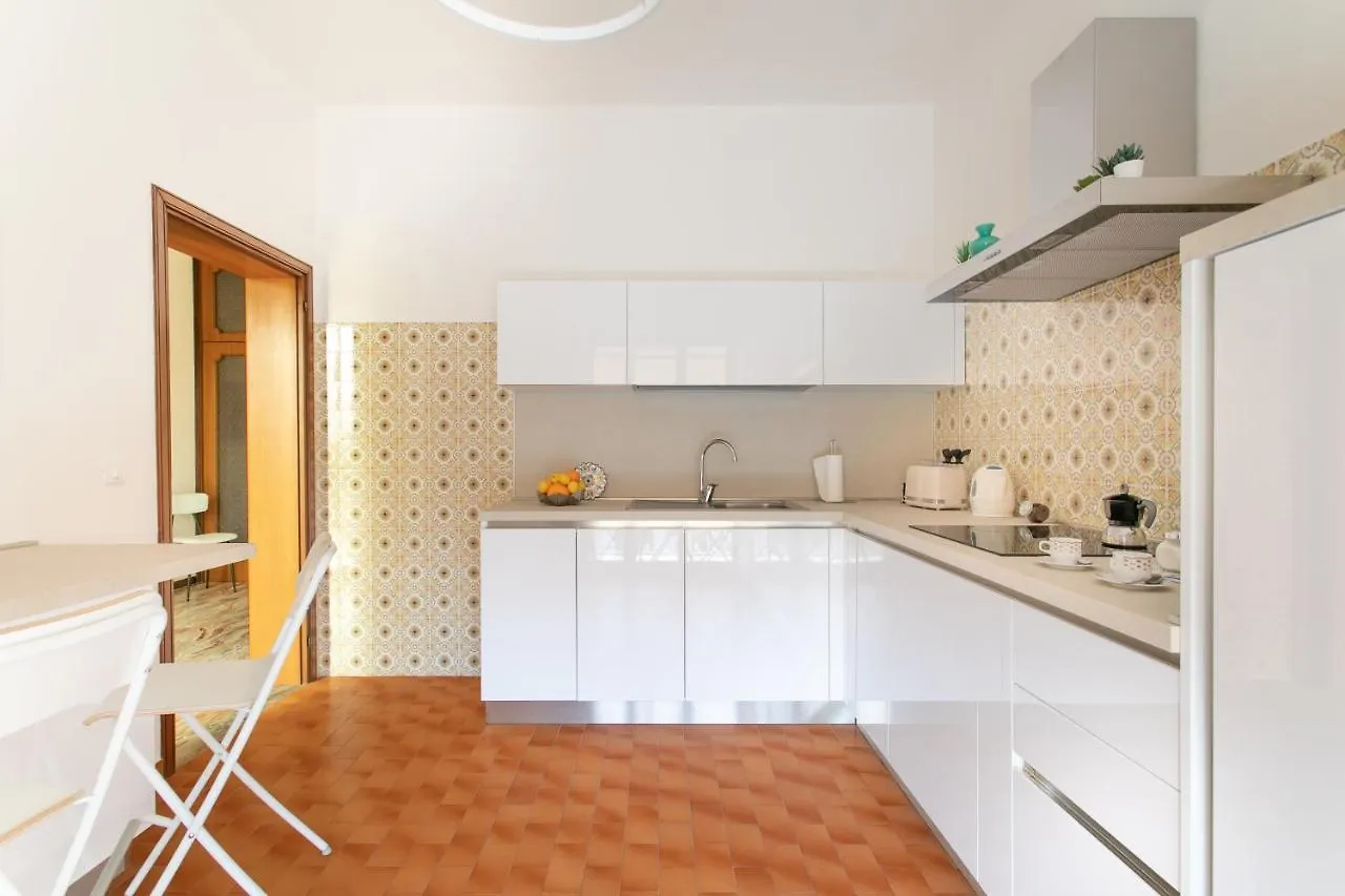 Casa Cairoli Villa Mira
