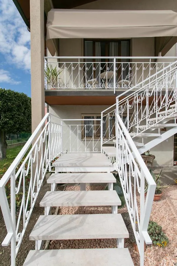 Casa Cairoli Villa Mira